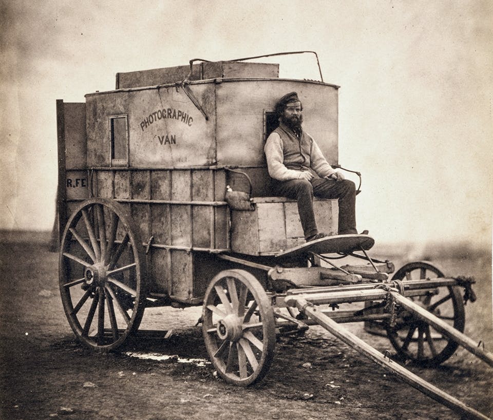 roger fentons vagn i krimkriget Roger Fentons fotografvagn under Krimkriget.